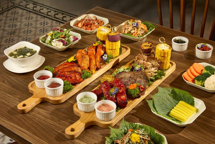 Surf & Turf: A Symphony of Ocean Flavors and Premium Grilled Meats
