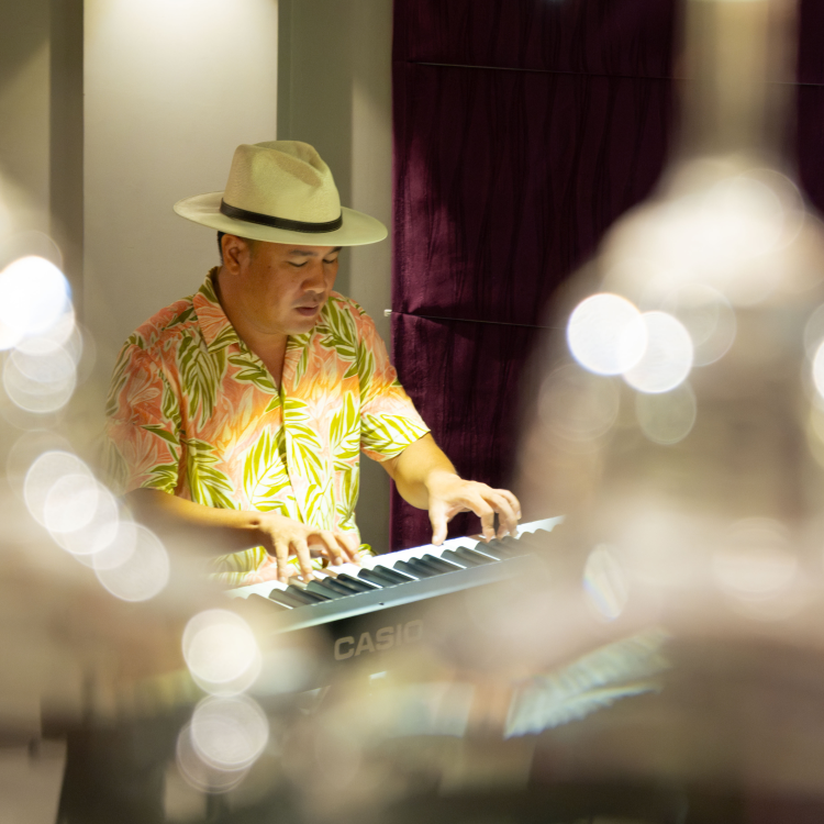 Sunday Piano Night at Sabai Sabai